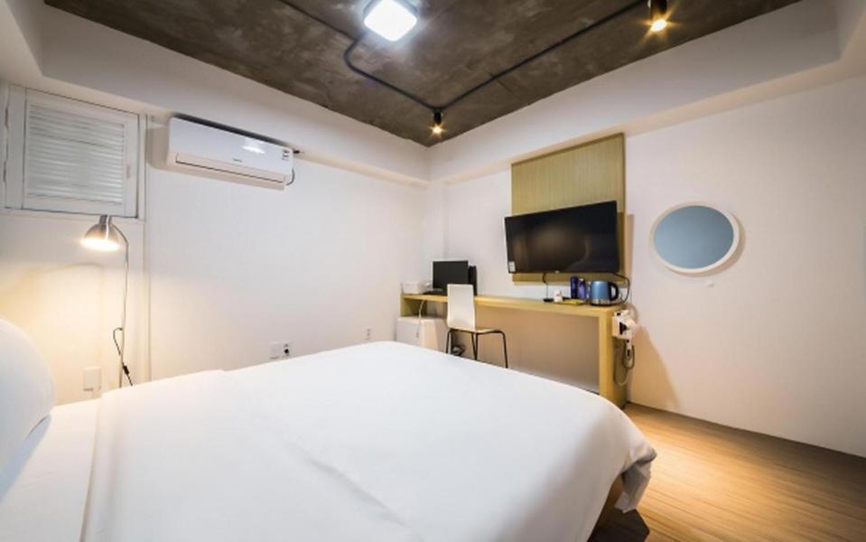 Hotel Junoh Seoul Exteriör bild